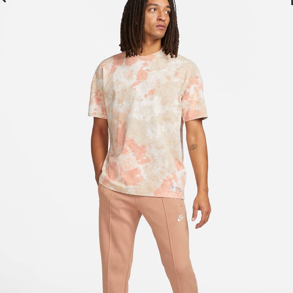 NWT Nike Classics Color Dye Logo Oversized Tee in dusty orange